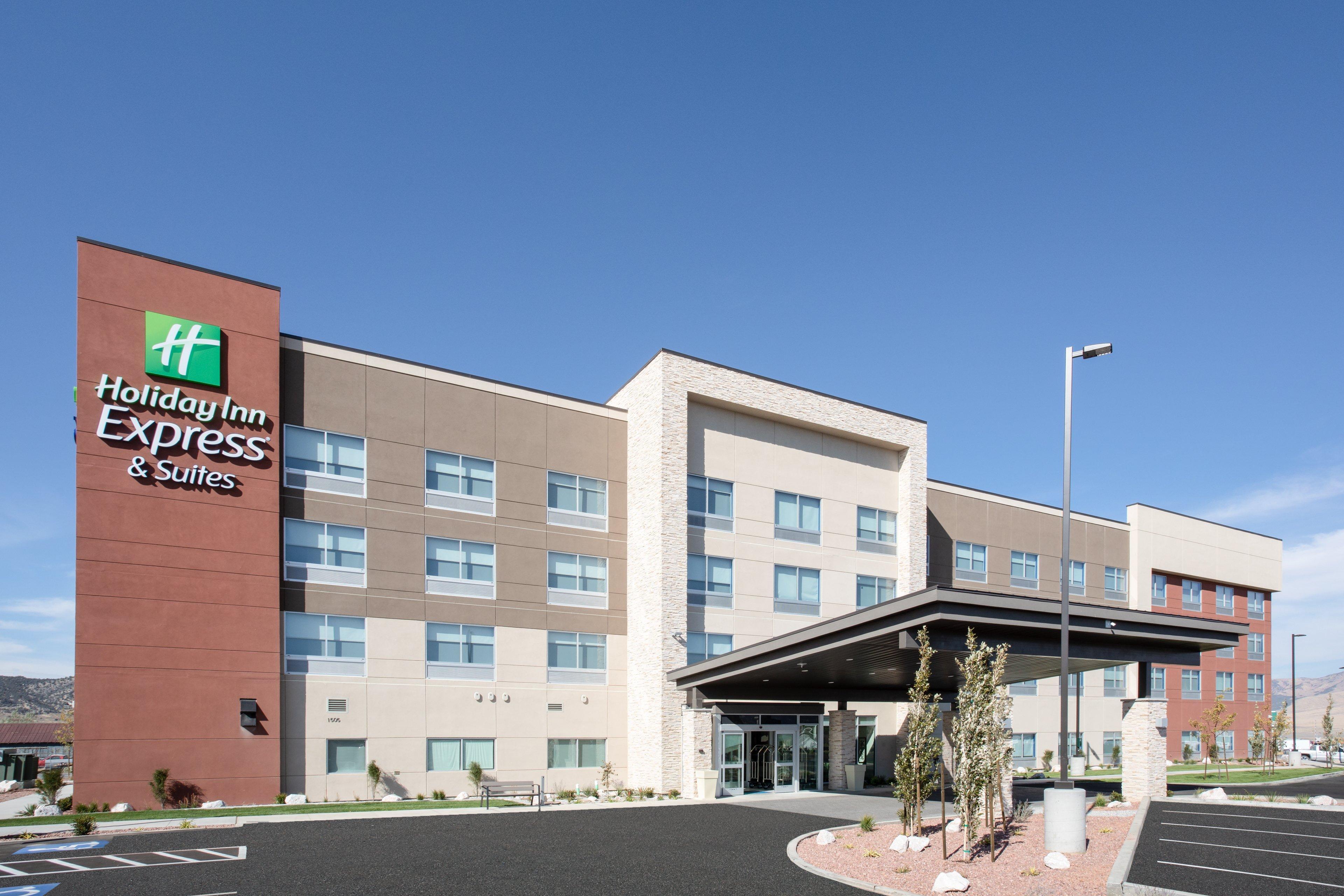 Holiday Inn Express & Suites - Ely By Ihg Buitenkant foto