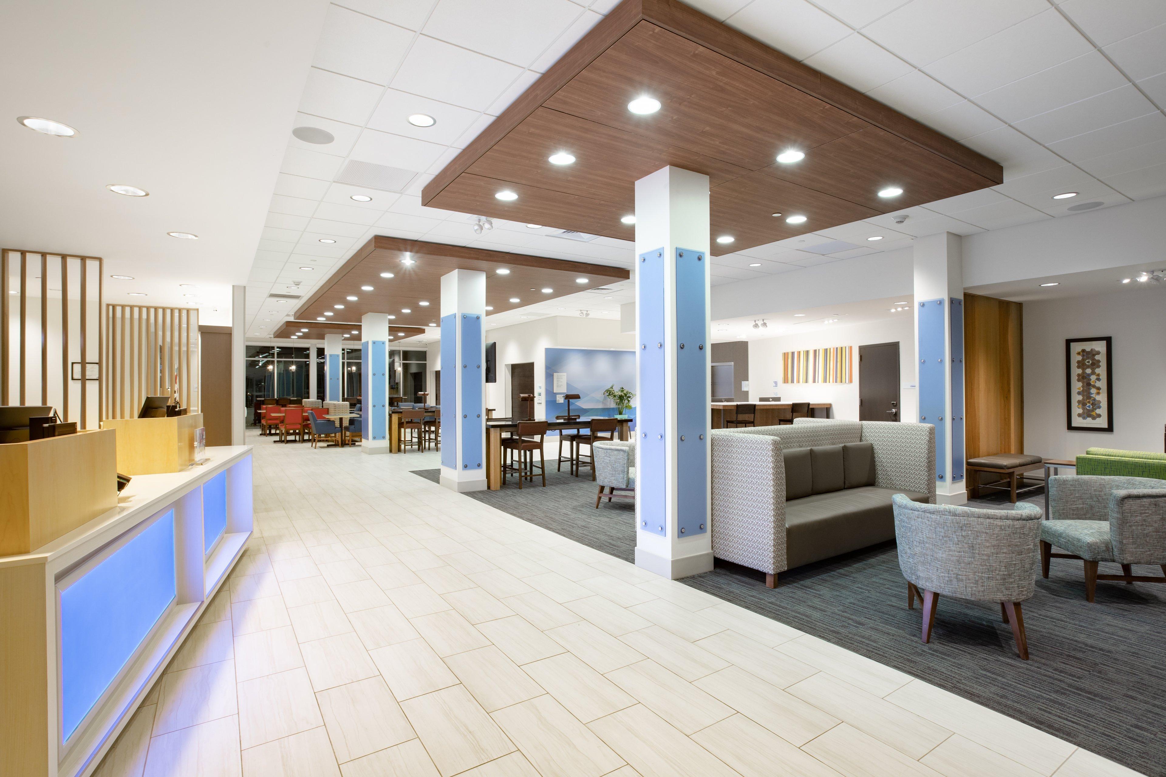 Holiday Inn Express & Suites - Ely By Ihg Buitenkant foto