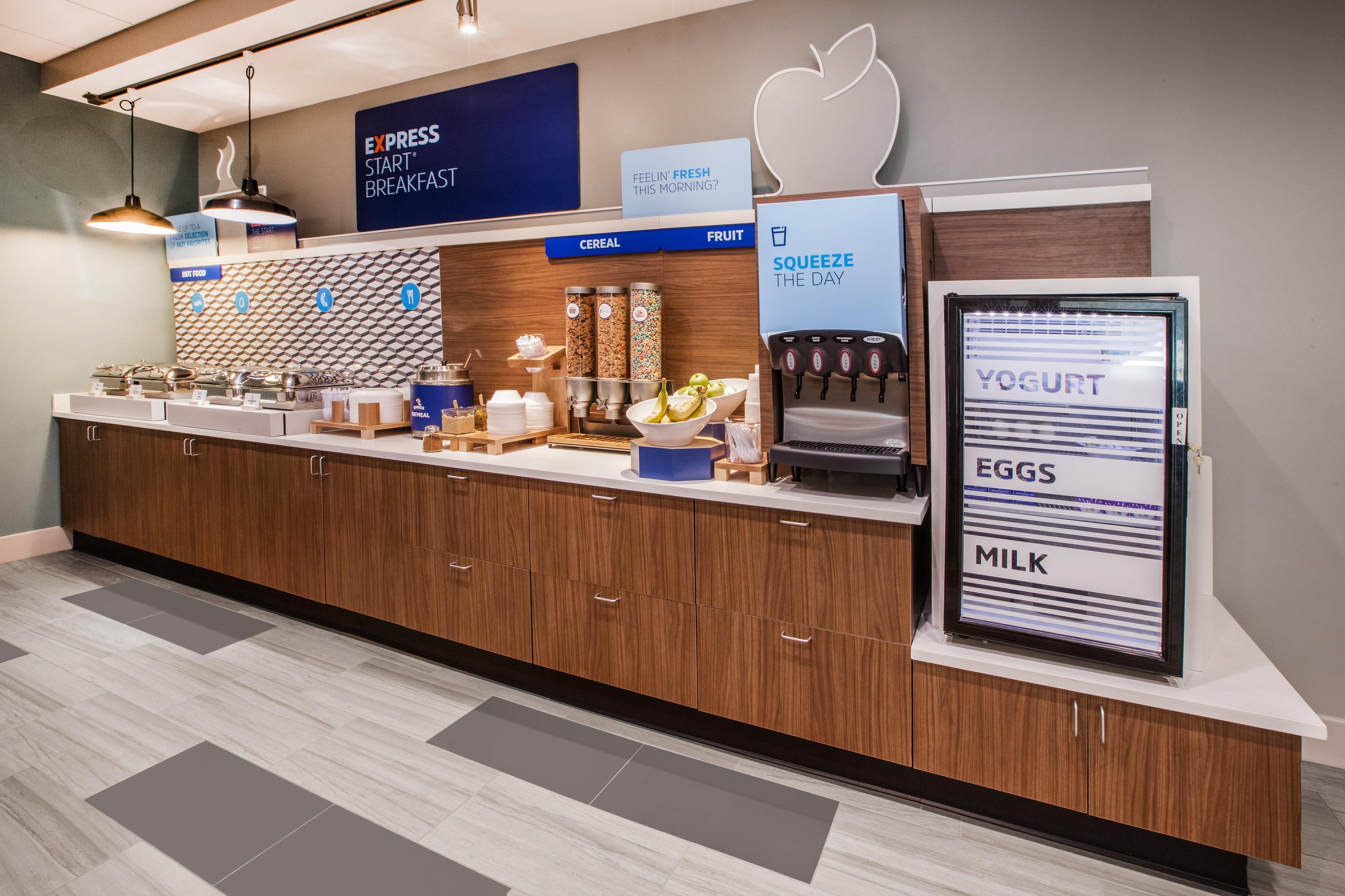 Holiday Inn Express & Suites - Ely By Ihg Buitenkant foto